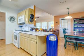 215 W Bethesda Road - Photo 9