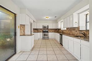 5118 Ledgestone Drive - Photo 11
