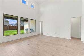 2928 Manchester Court - Photo 10
