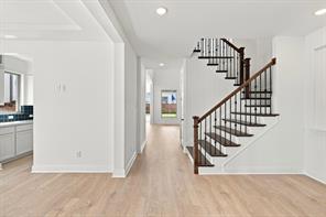 2928 Manchester Court - Photo 11