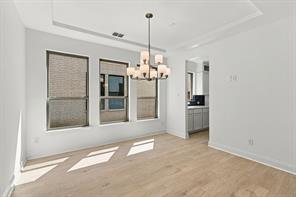 2928 Manchester Court - Photo 12