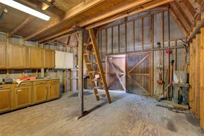 331 County Road 1887 - Photo 35