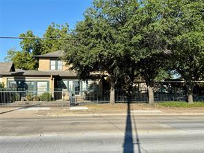 203 N Rockwall Avenue - Photo 2