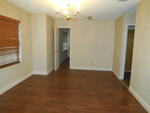 1220 Meadowbrook Street - Photo 2