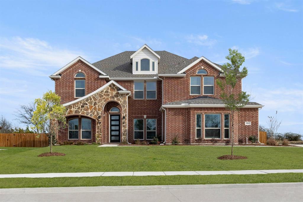 804 S Hidden Lakes Drive - Photo 1