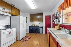 8520 Brewer Lane - Photo 15