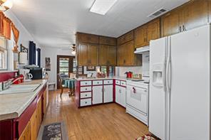 8520 Brewer Lane - Photo 16