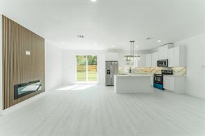206 Ross Street W - Photo 9