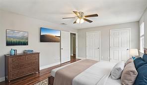 8036 Woodhue Circle - Photo 4