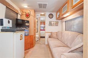 3995 FM 1176 - Photo 26