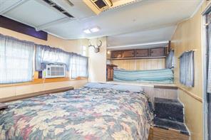 3995 FM 1176 - Photo 29