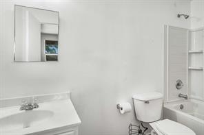 2905 Meadow Bluff Drive - Photo 24