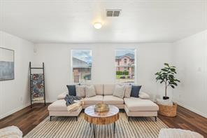 2905 Meadow Bluff Drive - Photo 7