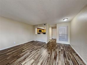 9811 Walnut Street - Photo 10