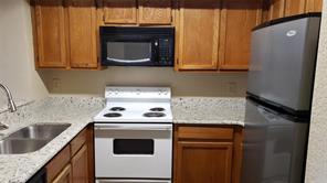 9811 Walnut Street - Photo 7