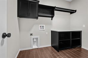 16517 Crossing Circle - Photo 20
