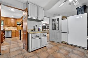 725 County Road 300 - Photo 16