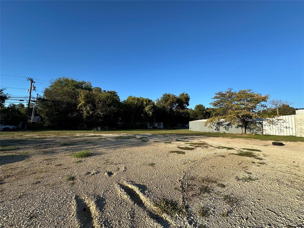 411 S 1st Street - Photo 1
