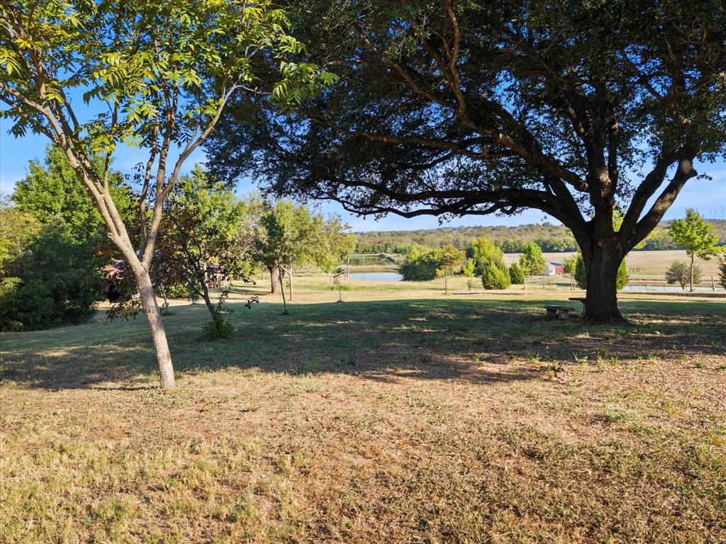 359 Town East Boulevard - Photo 10