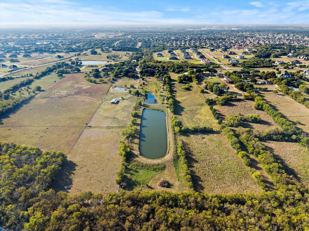 359 Town East Boulevard - Photo 8