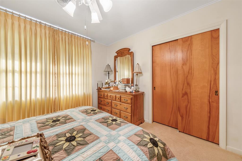 1858 S Dickinson Drive - Photo 16