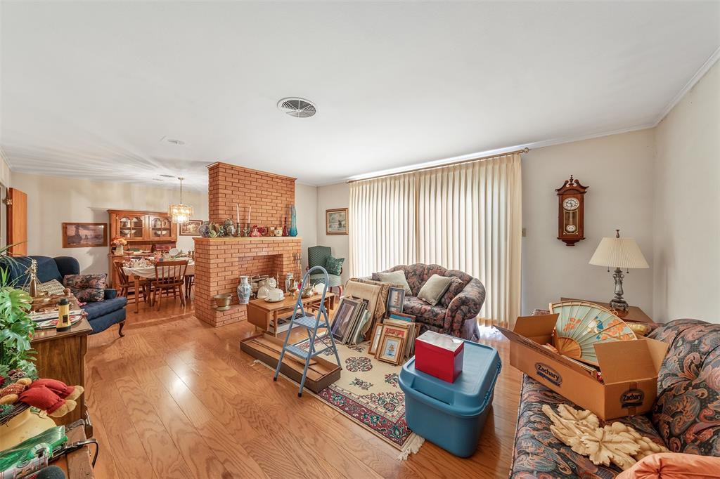 1858 S Dickinson Drive - Photo 17