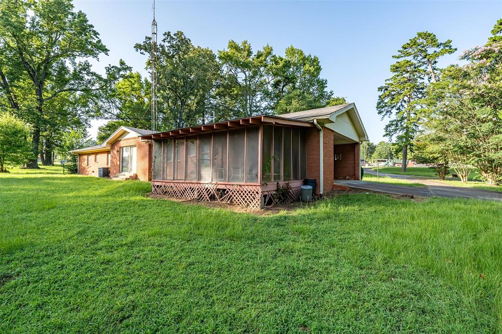 1858 S Dickinson Drive - Photo 34