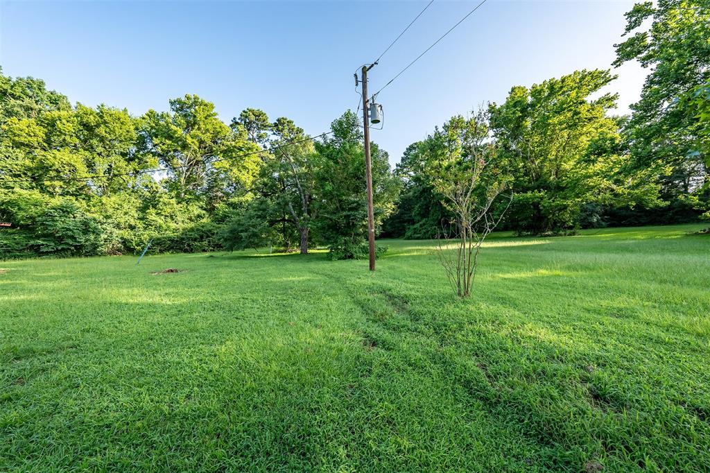 1858 S Dickinson Drive - Photo 36