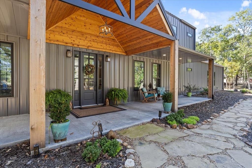 647 County Road 3318 - Photo 2