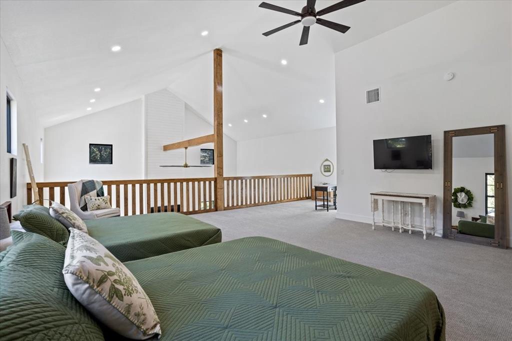 647 County Road 3318 - Photo 25