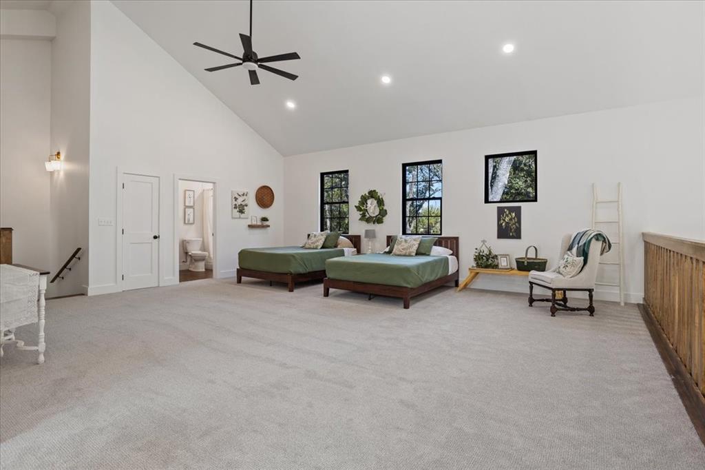 647 County Road 3318 - Photo 26