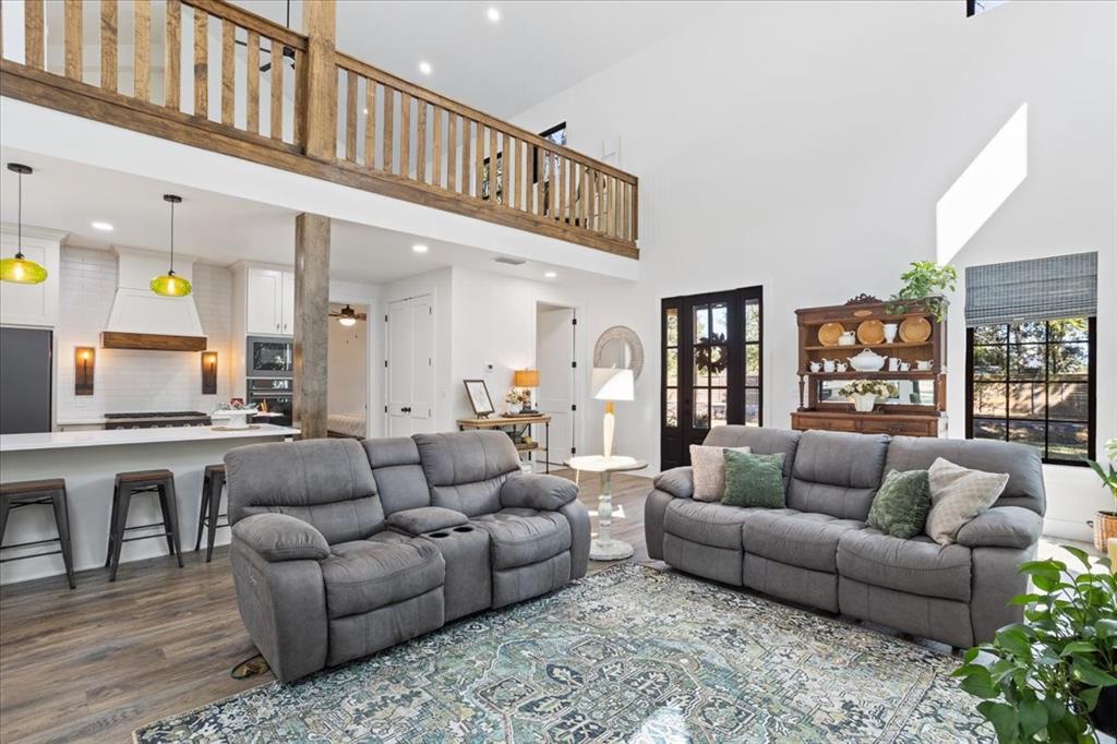 647 County Road 3318 - Photo 5
