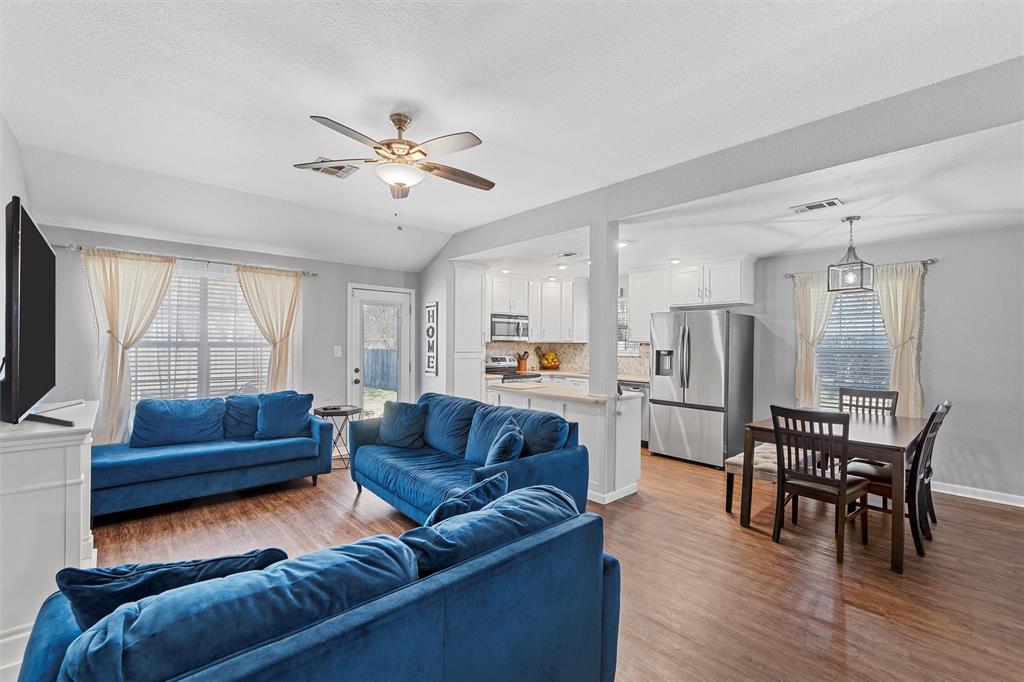 1206 Spring Street - Photo 1