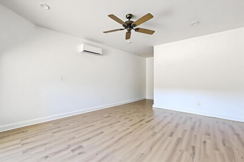 834 Riley Lane - Photo 13