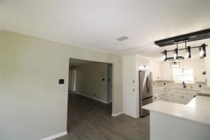 818 E Clinton - Photo 6