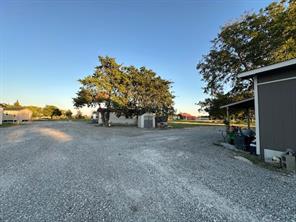 2493 LIVE OAK - Photo 4