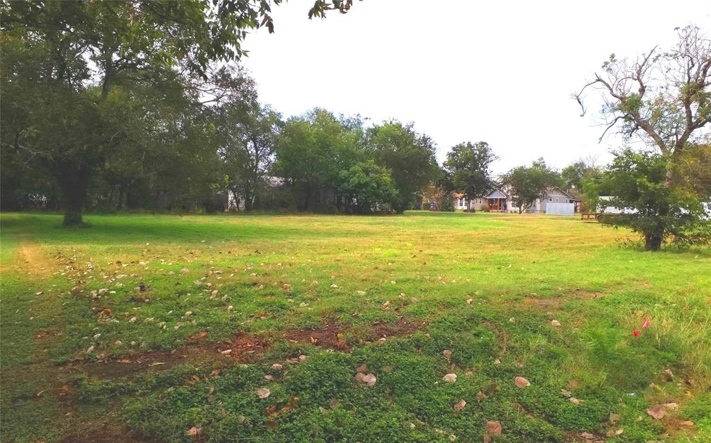 301 4th Street - Photo 1