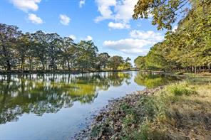 312 County Road 2100 - Photo 37