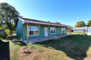 710 E Burleson Avenue - Photo 2