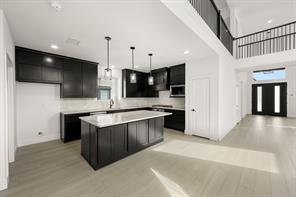 405 Newpark Boulevard - Photo 10