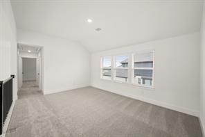 405 Newpark Boulevard - Photo 21