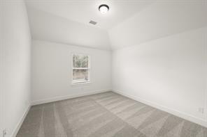 405 Newpark Boulevard - Photo 26