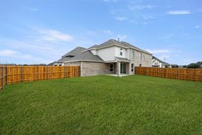 405 Newpark Boulevard - Photo 29