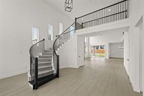 405 Newpark Boulevard - Photo 6