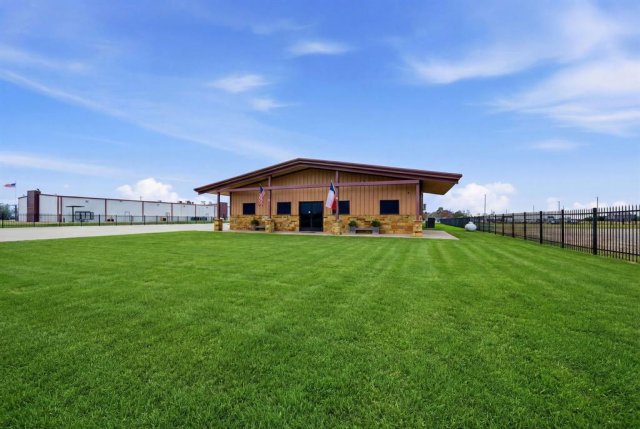 4626 County Road 2200