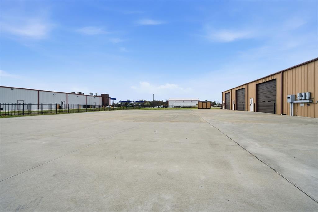 4626 County Road 2200 - Photo 3