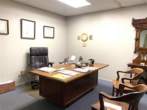 410 N 1st Street - Photo 6
