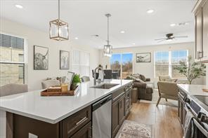 138 Clark - Photo 16