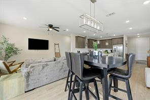 138 Clark - Photo 18