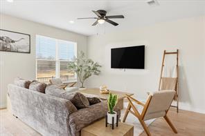 138 Clark - Photo 19